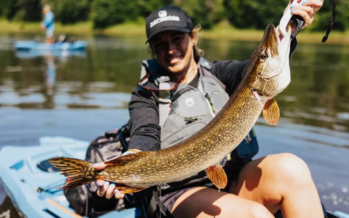RVR119 Kayak Fishing for River Monsters